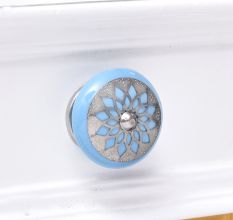 Turquoise Strewn Flat Knob